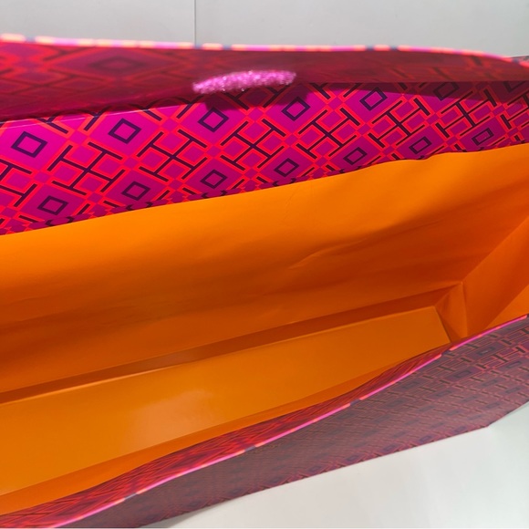 Tory Burch Gifting / Storage Bags In Different Sizes, Patterns & Colors - Picture 12 of 16